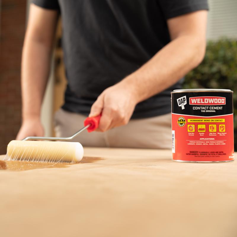DAP Weldwood High Strength Rubber Tan Contact Cement 1 qt