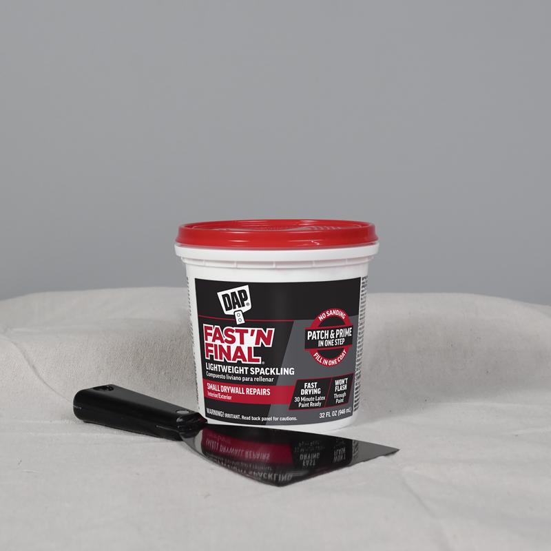 DAP Fast 'N Final Ready to Use White Lightweight Spackling Compound 32 oz