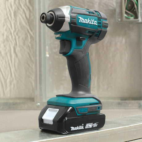 Makita 18V LXT 1/4 in. Cordless Brushed Impact Driver Kit (Battery & Charger)