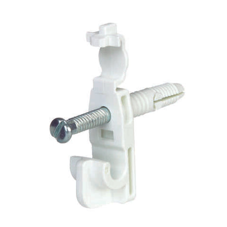 Rubbermaid 8.6 in. H X 7 in. W X .5 in. L Metal Clip