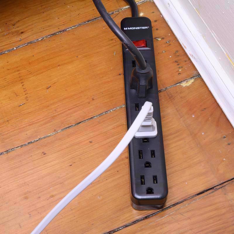 Monster Just Power It Up 2 ft. L 6 outlets Surge Protector Black 400 J