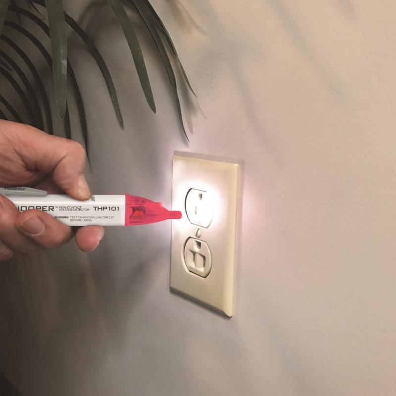 Feit LED Dusk to Dawn Hardwired LED White Security Floodlight