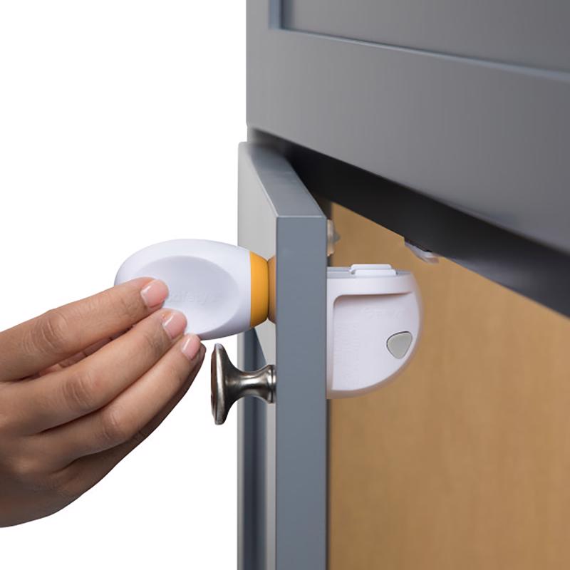 Safety 1st White Plastic Magnetic Cabinet Locks 3 pc