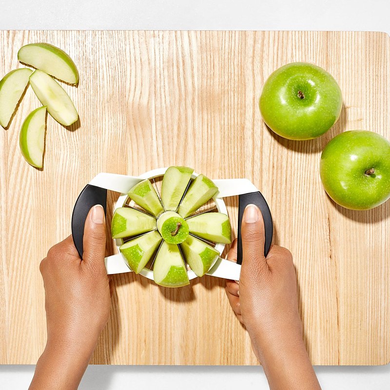 Good Grips 32681 Apple Divider, Stainless Steel Blade, Rubber Handle, Dishwasher Safe: Yes