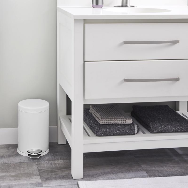 Simplehuman 4.5 L White Stainless Steel Step On Trash Can