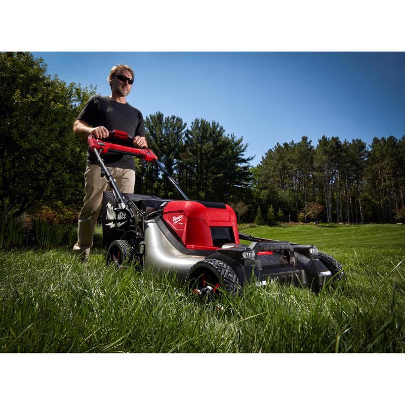 Milwaukee M18 Fuel 21 in. Standard Mower Blade For Walk-Behind Mowers 1 pk