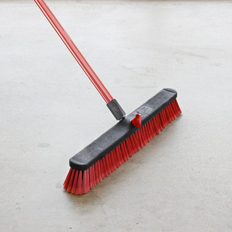 Libman 805 Push Broom, 24 in Sweep Face, 3 in L Trim, Pet Bristle, 64 in L, Steel Handle