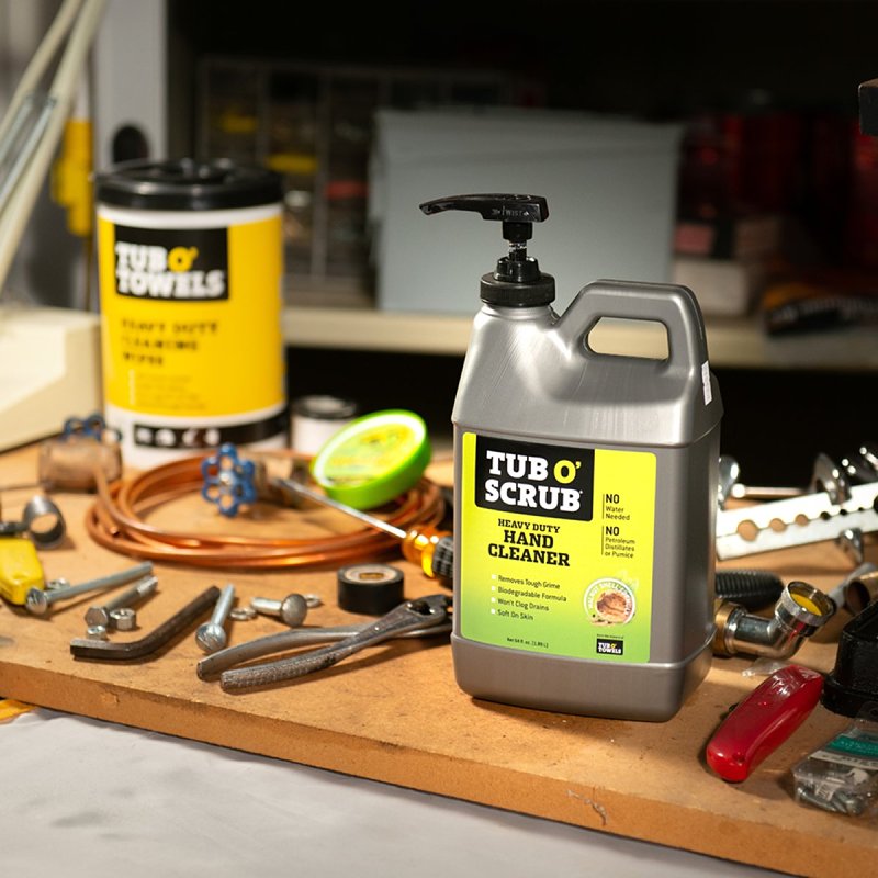 Tub O'Scrub TS64 Hand Cleaner, Liquid, White, Mild Citrus, 0.5 gal Bottle