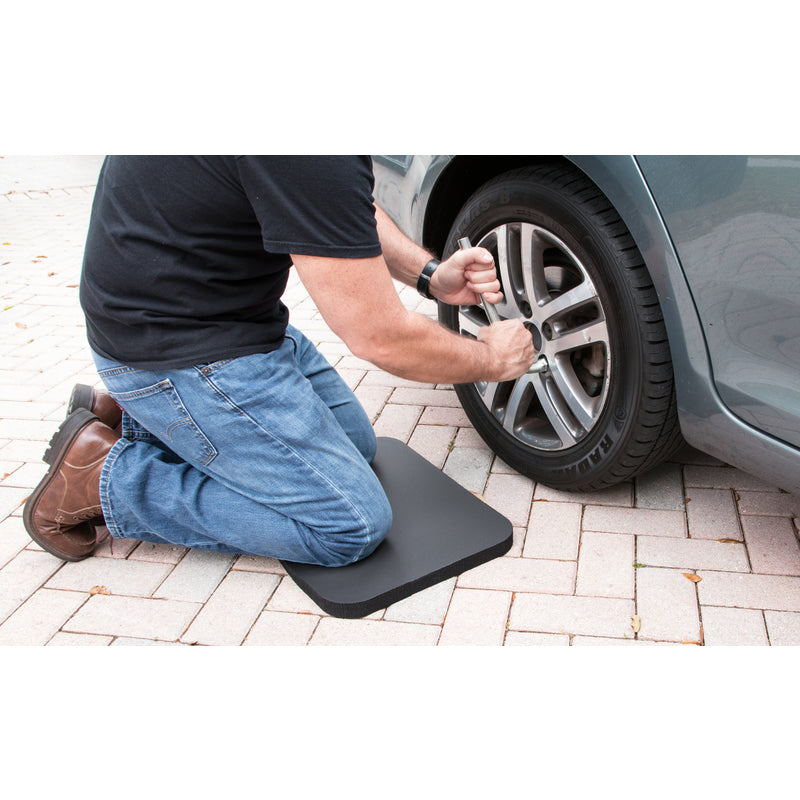 Earth Edge Super Cushy Pad 20 in. W X 15 in. D Black Kneeling Pad