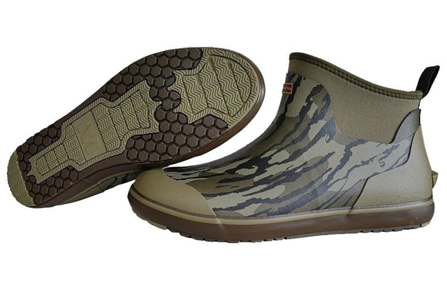 Muddy DV8 Series DCKBT-MOB-10D Deck Boots, 10, D W, Mossy Oak Bottomland, Neoprene Upper