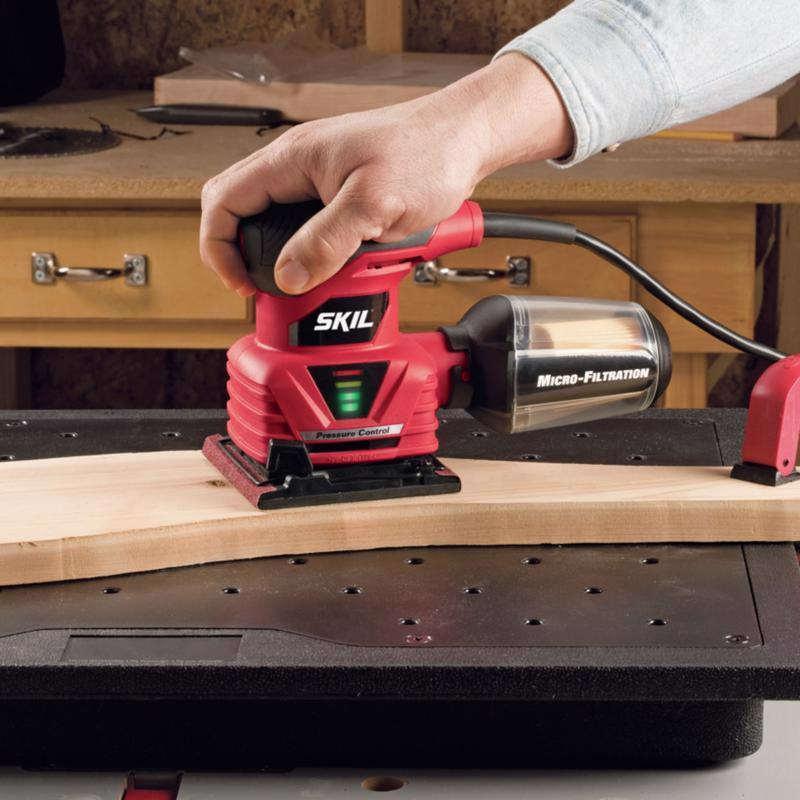 SKIL Corded 2 amps 1/4 Sheet Sander
