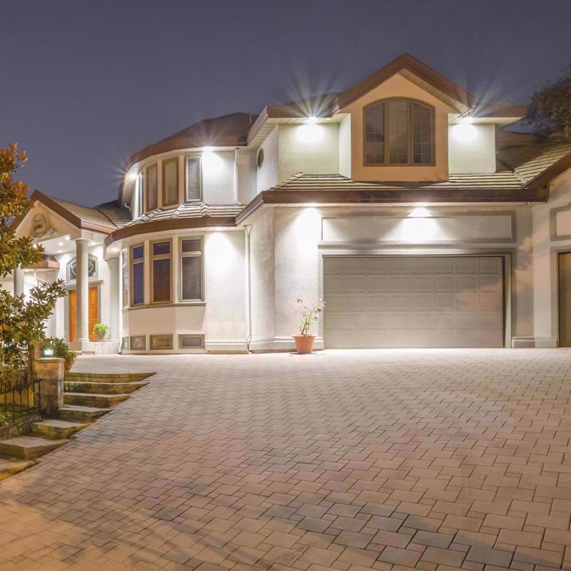 Feit Enhance PAR30 E26 (Medium) LED Bulb Adjustable White 75 Watt Equivalence 2 pk