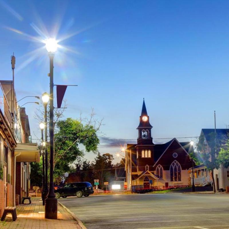 Westinghouse ED28 EX39 (Mogul) LED Bulb Daylight 400 Watt Equivalence 1 pk