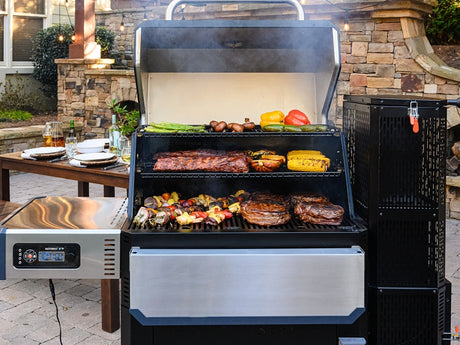 Masterbuilt DigitalFan Gravity MB20041220 Digital Charcoal Grill and Smoker, Charcoal, Iron/Steel, Black