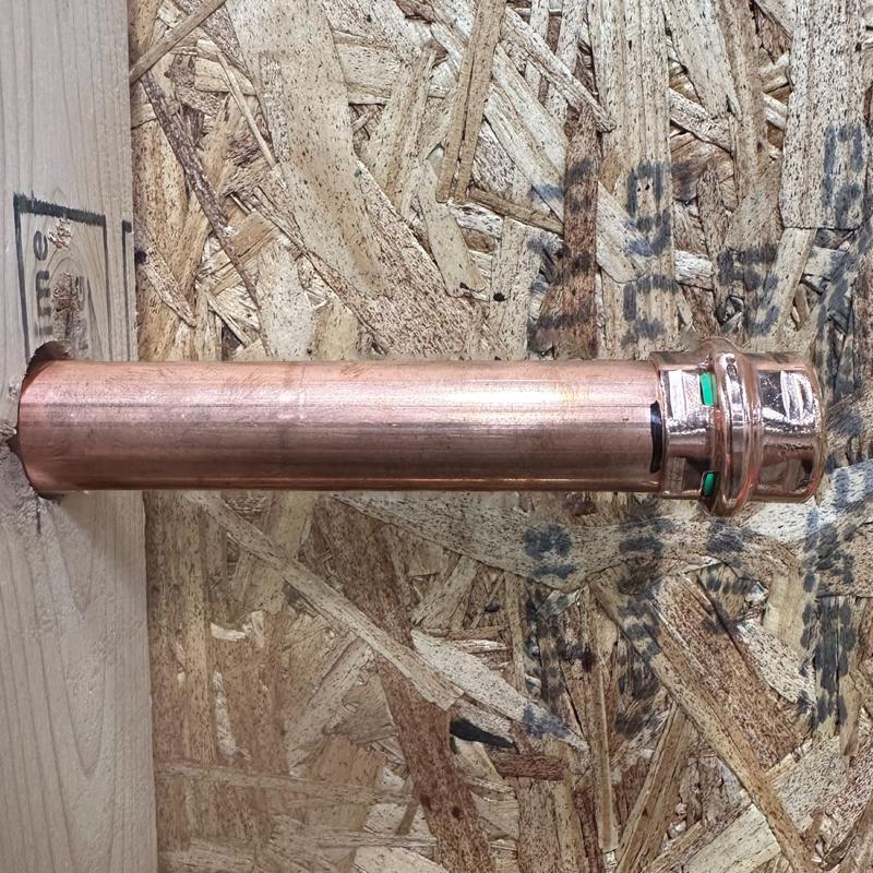 QuickFitting 1/2 in. Press in. Cap in. Copper Cap