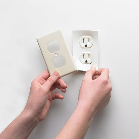 Frost King OS6H Plate Sealer, 4 in L, 2-1/2 in W, Plastic Foam, White