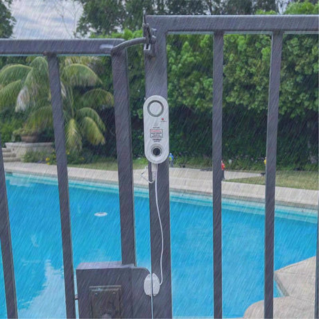 Techko Battery Powered/Plug-In Indoor and Outdoor White Security Alarm