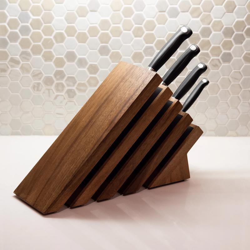 Messermeister NEXT LEVEL Wood Magnetic Knife Storage Block 1 pc