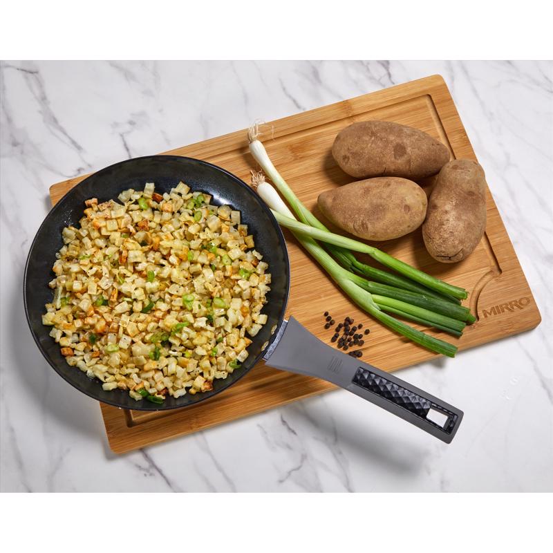 Imusa Mirro Ceramic Coated Aluminum Fry Pan 10 in. Black