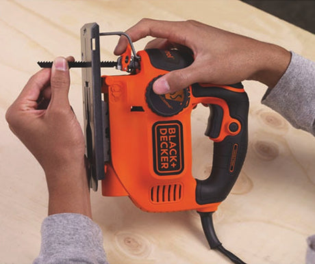 Black+Decker BDEJS600C Jig Saw, 5 A, 3/4 in L Stroke, 3000 spm, Includes: (1) Jig Saw Blade