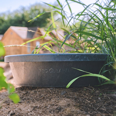 Red Barn 5600101 Flexible Feed Pan, 1 gal, Rubber, Black