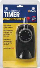 Woods 2001 Mechanical Timer, 8.3 A, 120 V, 1 W, 24 hr Time Setting, Black