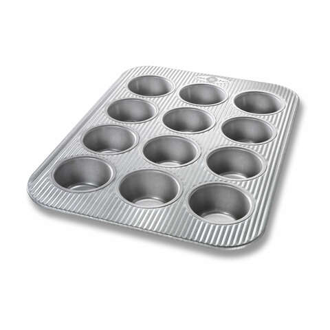 USA Pan 11-1/8 in. W X 15-3/4 in. L Muffin Pan Silver