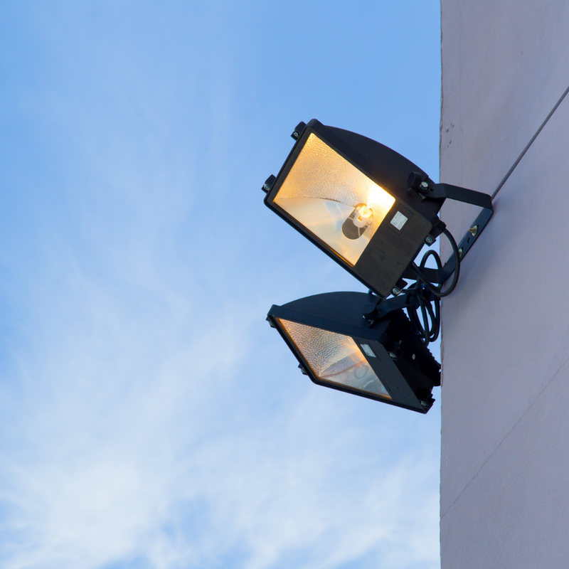 SupremeDIY Flashlights/Lighting & Supplies