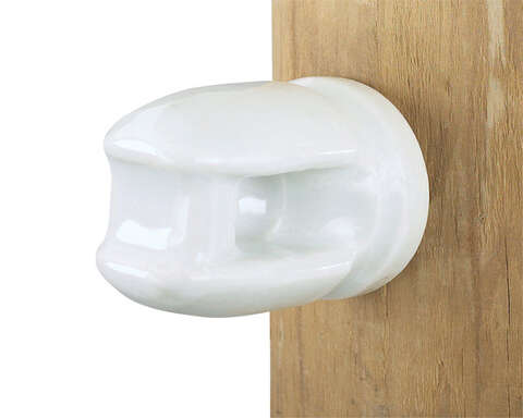 Dare Line Insulators With Lag Bolt White