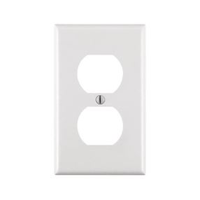 Leviton M24-88003-WMP Receptacle Wallplate, 4-1/2 in L, 2-3/4 in W, 1 -Gang, Plastic, White, Smooth
