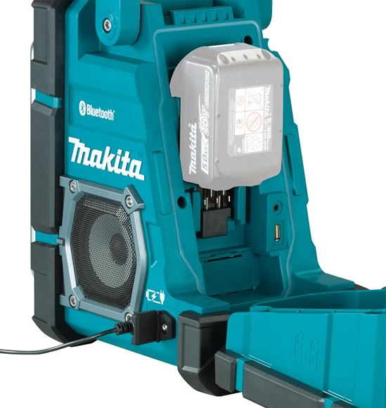 Makita XRM10 Job Site Charger/Radio, Tool Only, 12/14 V, 5 Ah, Bluetooth, Includes: AC Adapter, Radio - VORG9029802